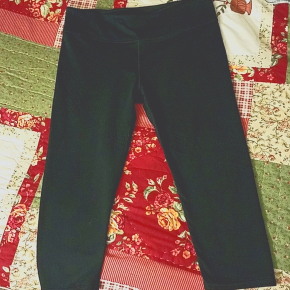 Fabletics Leggings Size Large - Picture 1 of 14